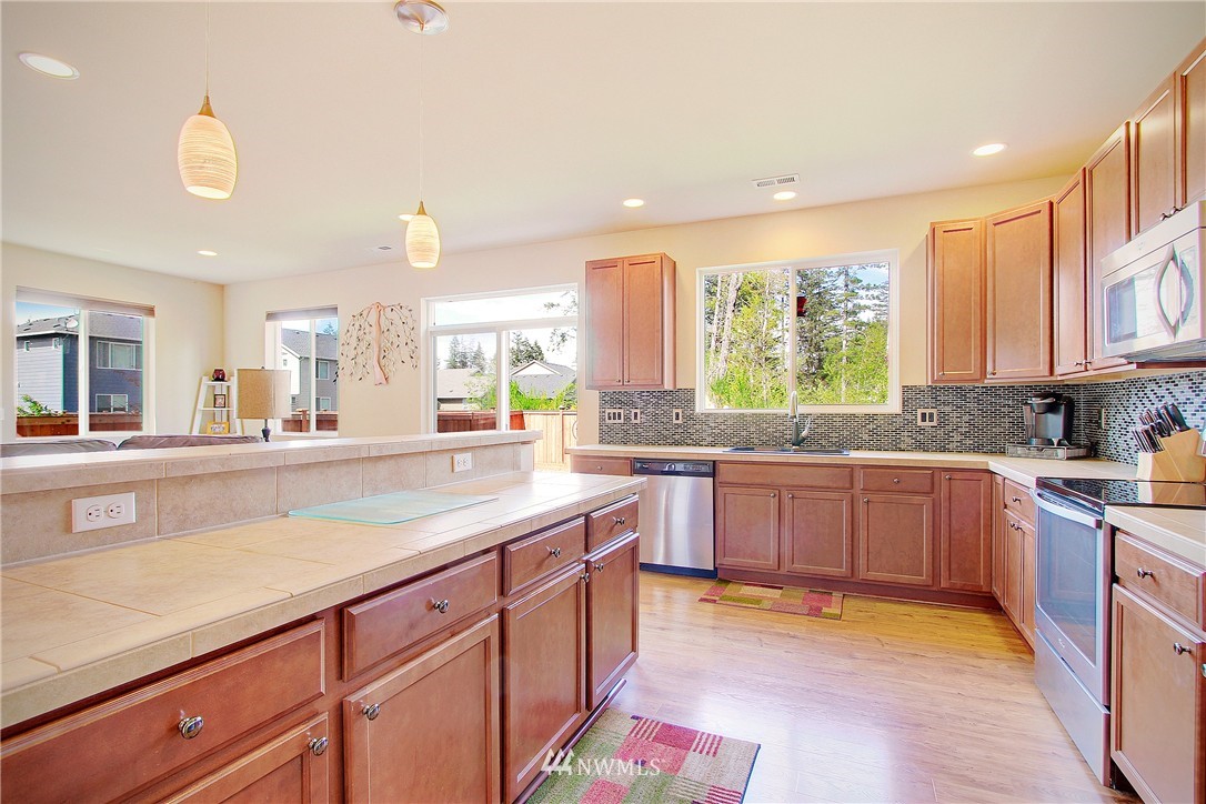 4177 Southwest Colbert Way Port Orchard, WA 98367 - Photo 6 of 19 Gallery Image 6