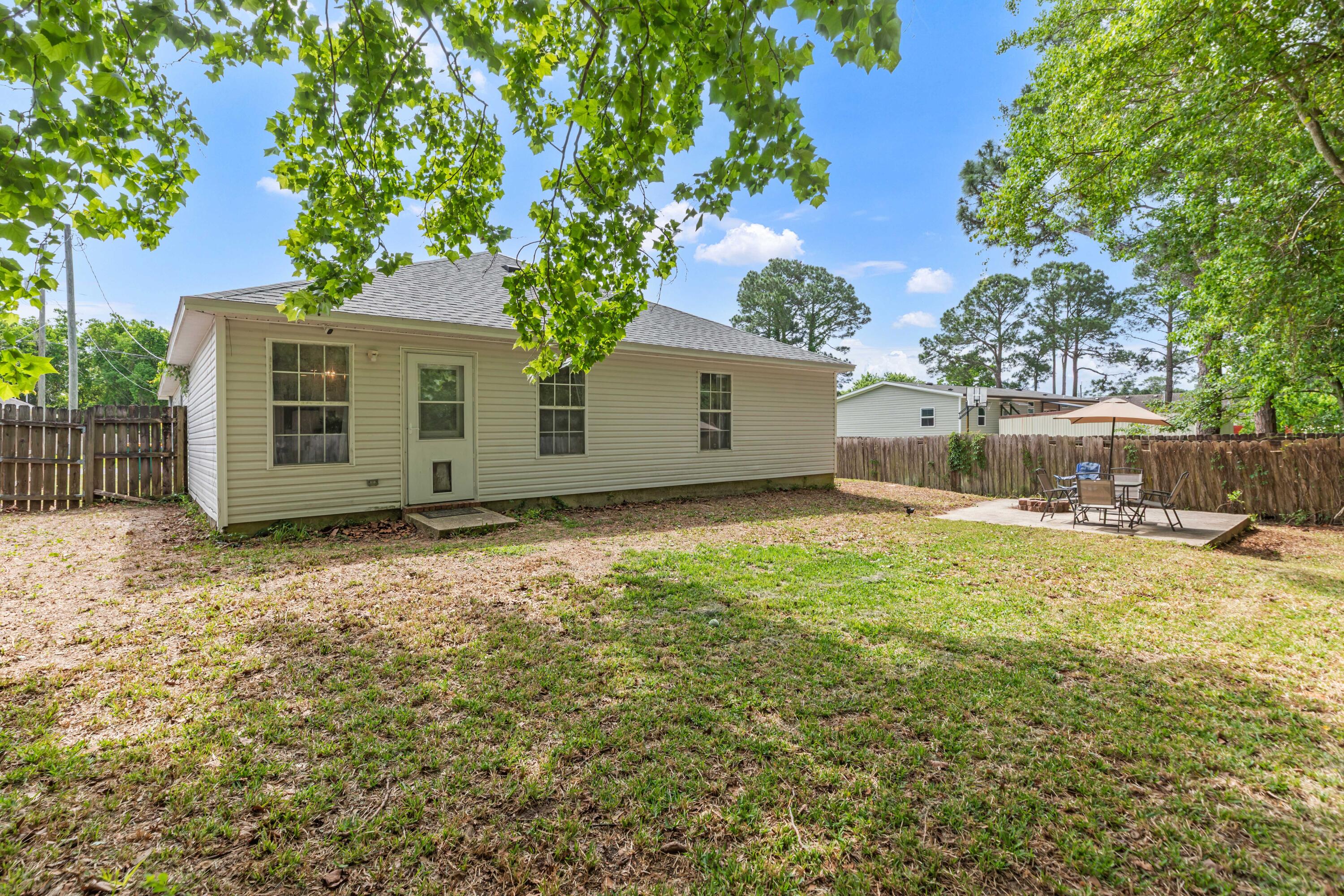 16 Cactus Road Mary Esther, FL 32569 - Photo 34 of 35 147A9167