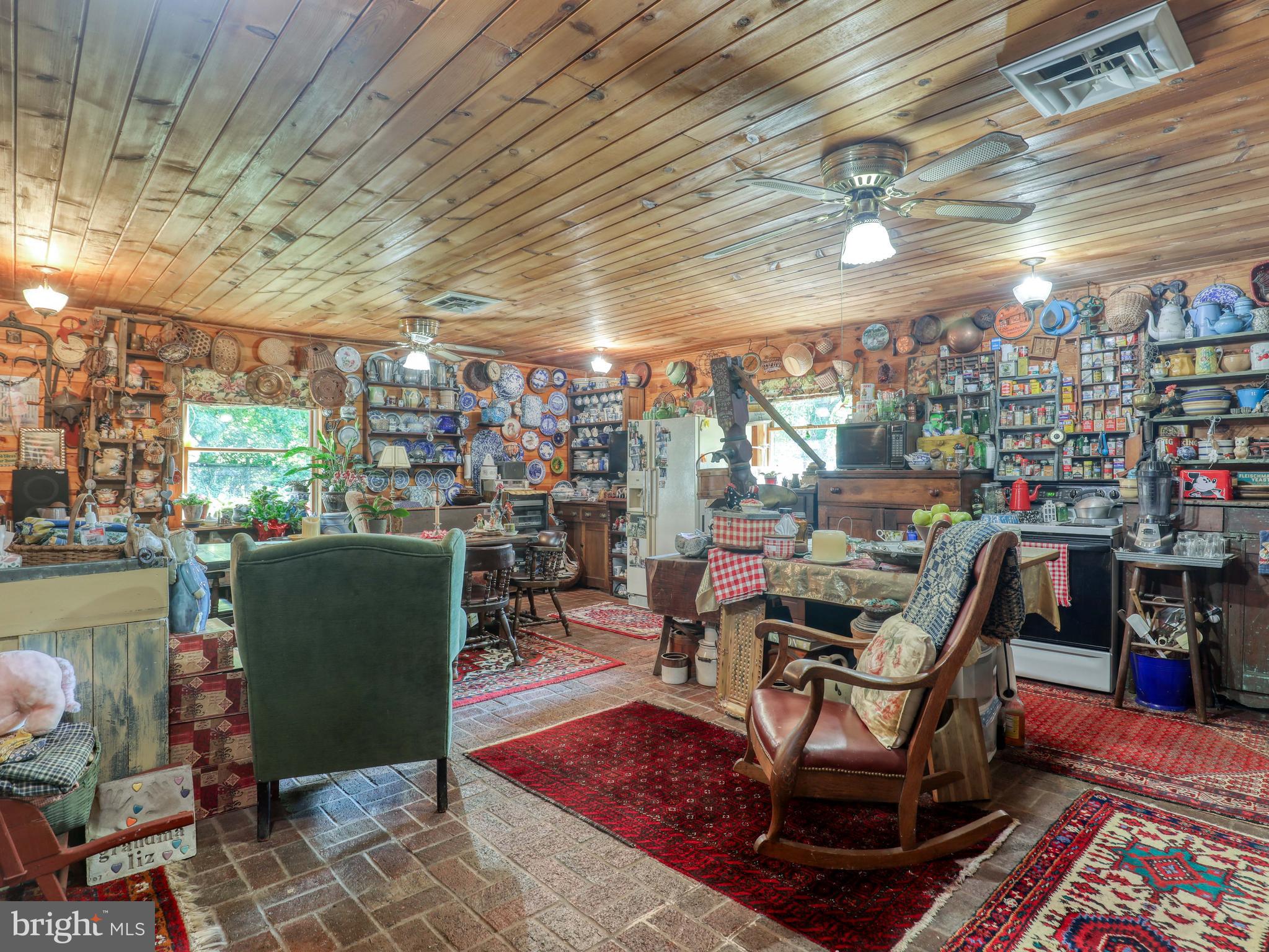 1965 North Mildred Street Ranson, WV 25438 - Photo 24 of 52