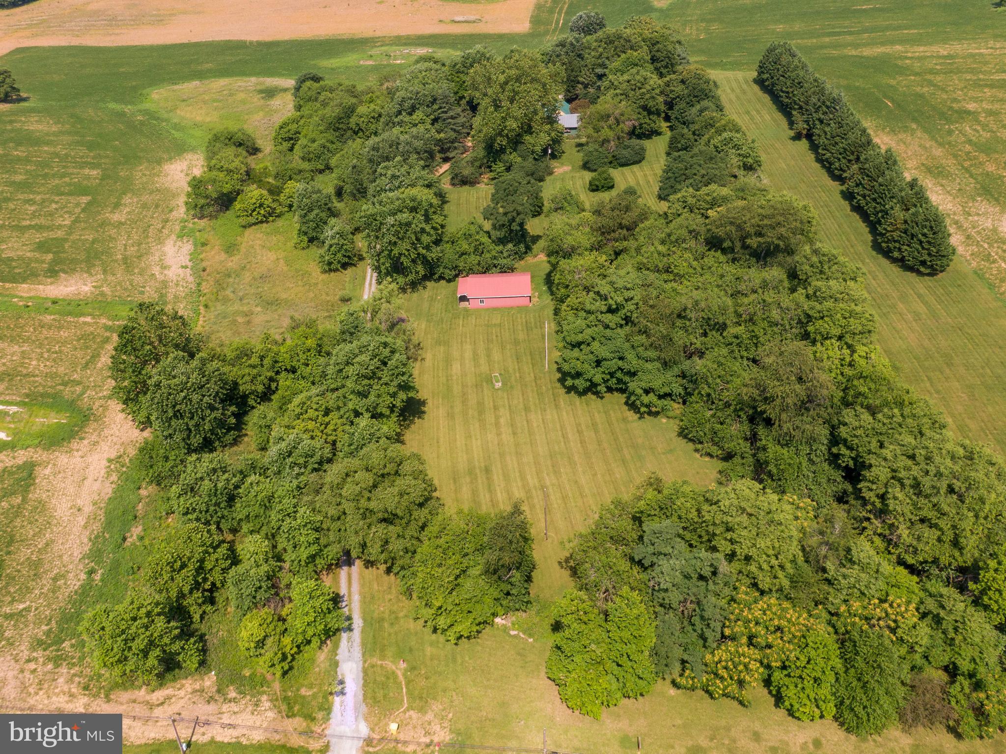 1965 North Mildred Street Ranson, WV 25438 - Photo 3 of 52