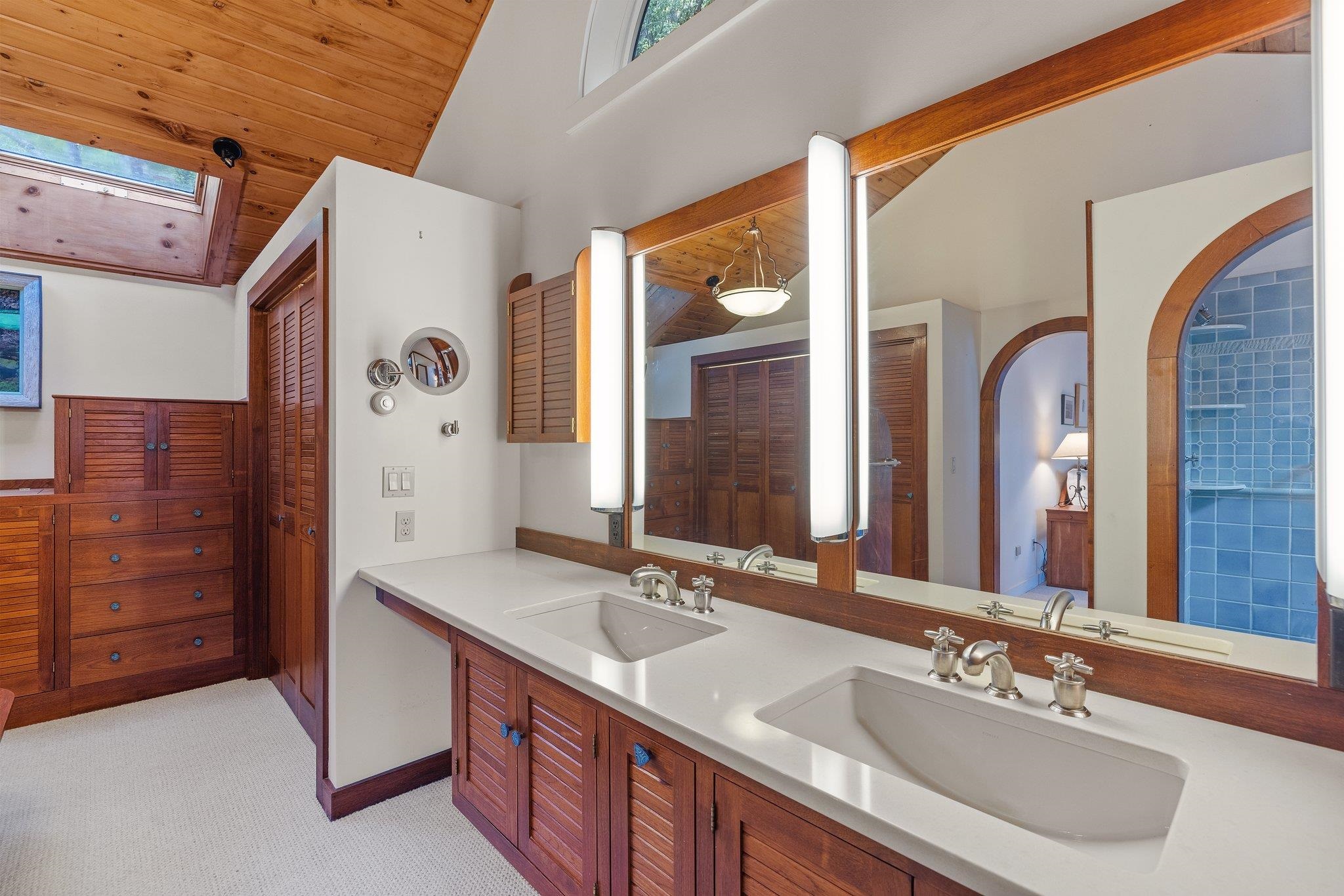 158 Cromwell Point Road Holderness, NH 03245 - Photo 21 of 40 Gallery Image 21