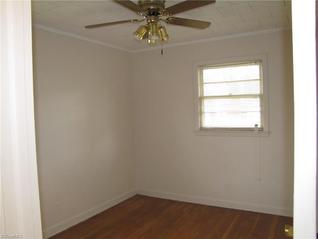 331 Leonard Road Mount Airy, NC 27030 - Photo 6 of 11 Gallery Image 6