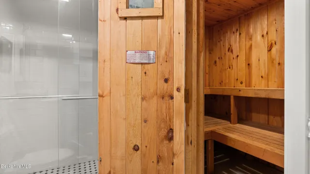 $799,000 | 343 Lakeshore Drive, Sandisfield, MA 01255