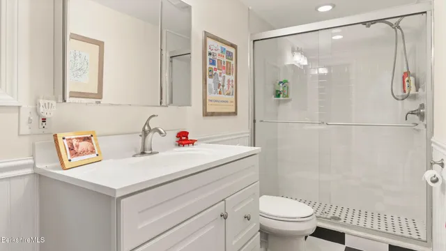 $799,000 | 343 Lakeshore Drive, Sandisfield, MA 01255