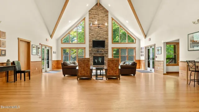 $799,000 | 343 Lakeshore Drive, Sandisfield, MA 01255