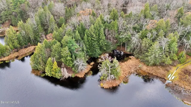 $799,000 | 343 Lakeshore Drive, Sandisfield, MA 01255