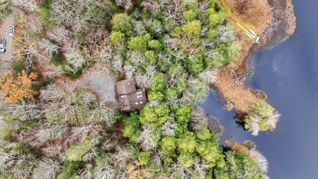 $799,000 | 343 Lakeshore Drive, Sandisfield, MA 01255