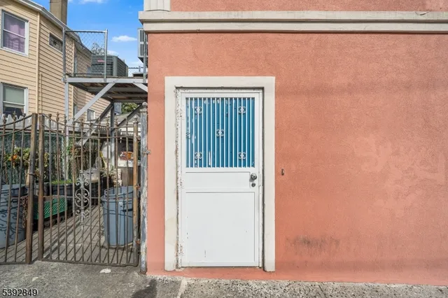 $579,000 | 465 Union Avenue, Paterson, NJ 07522