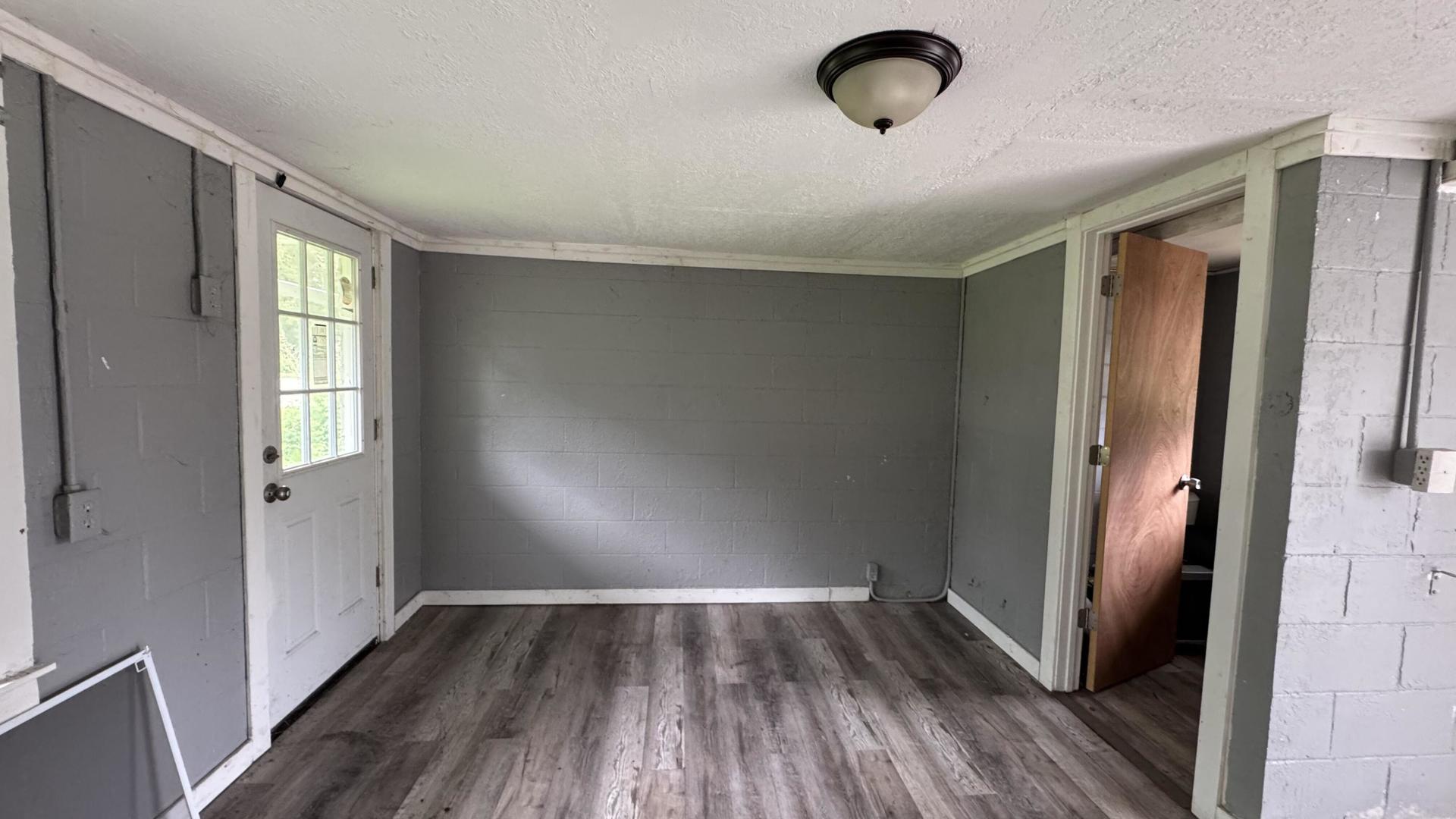 19051 13th Street Fulton, IL 61252 - Photo 4 of 5