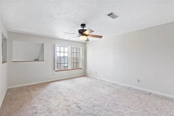 $2,000 | 3122 Camelot Drive, Unit 33, Bryan, TX 77802