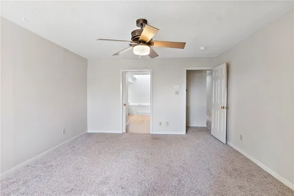 $2,000 | 3122 Camelot Drive, Unit 33, Bryan, TX 77802