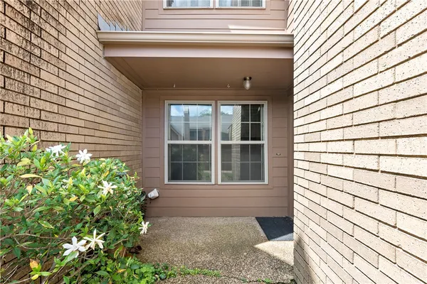 $2,000 | 3122 Camelot Drive, Unit 33, Bryan, TX 77802
