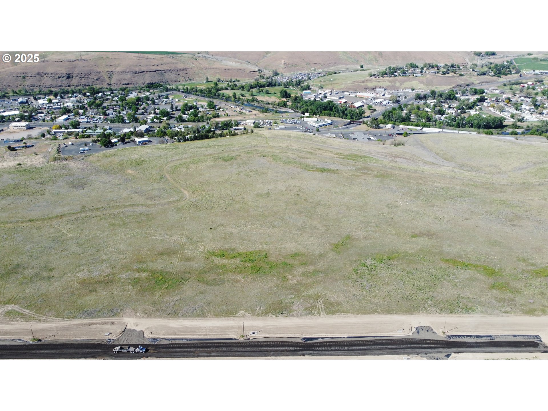 1110 Goad Road, Unit 1002 Pendleton, OR 97801 - Photo 5 of 10 a view of city