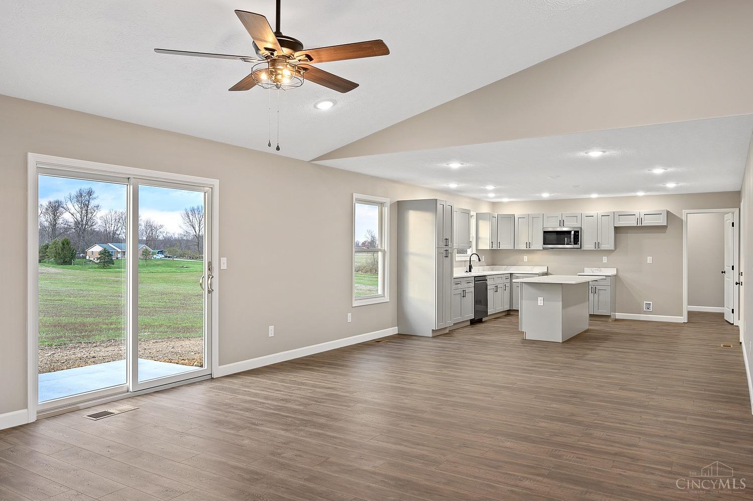 1644 Pratt Road Blanchester, OH 45107 - Photo 14 of 37 Gallery Image 14