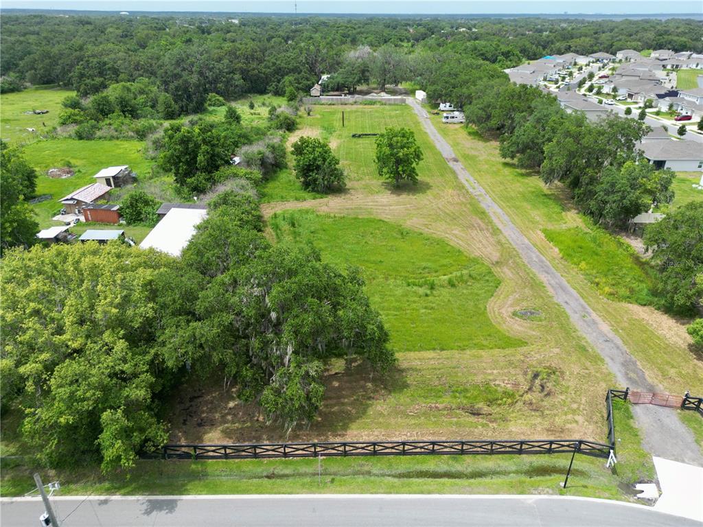 2875 Sharp Road Kissimmee, FL 34744 - Photo 13 of 16