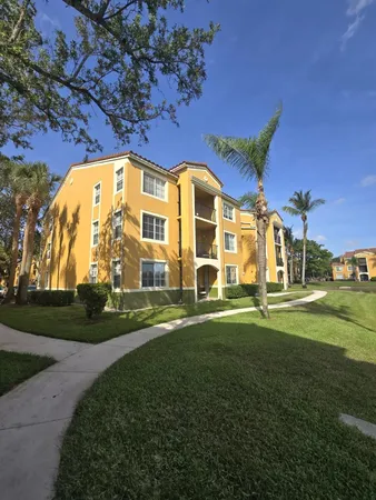 $2,345 | 2151 West Preserve Way, Unit 304, Miramar, FL 33025