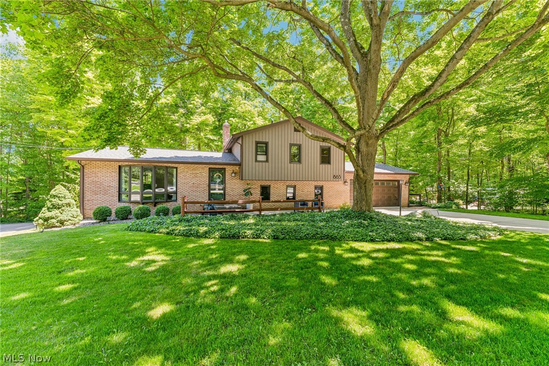 865 Old Spring Road Akron, OH 44321 - Photo 1 of 46