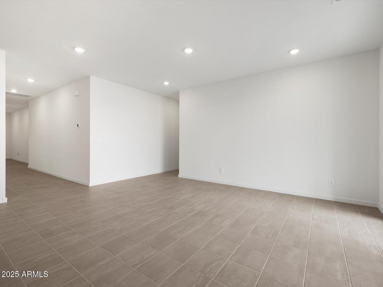 2415 Grenache Road San Tan Valley, AZ 85143 - Photo 16 of 75 16-IMG_0049