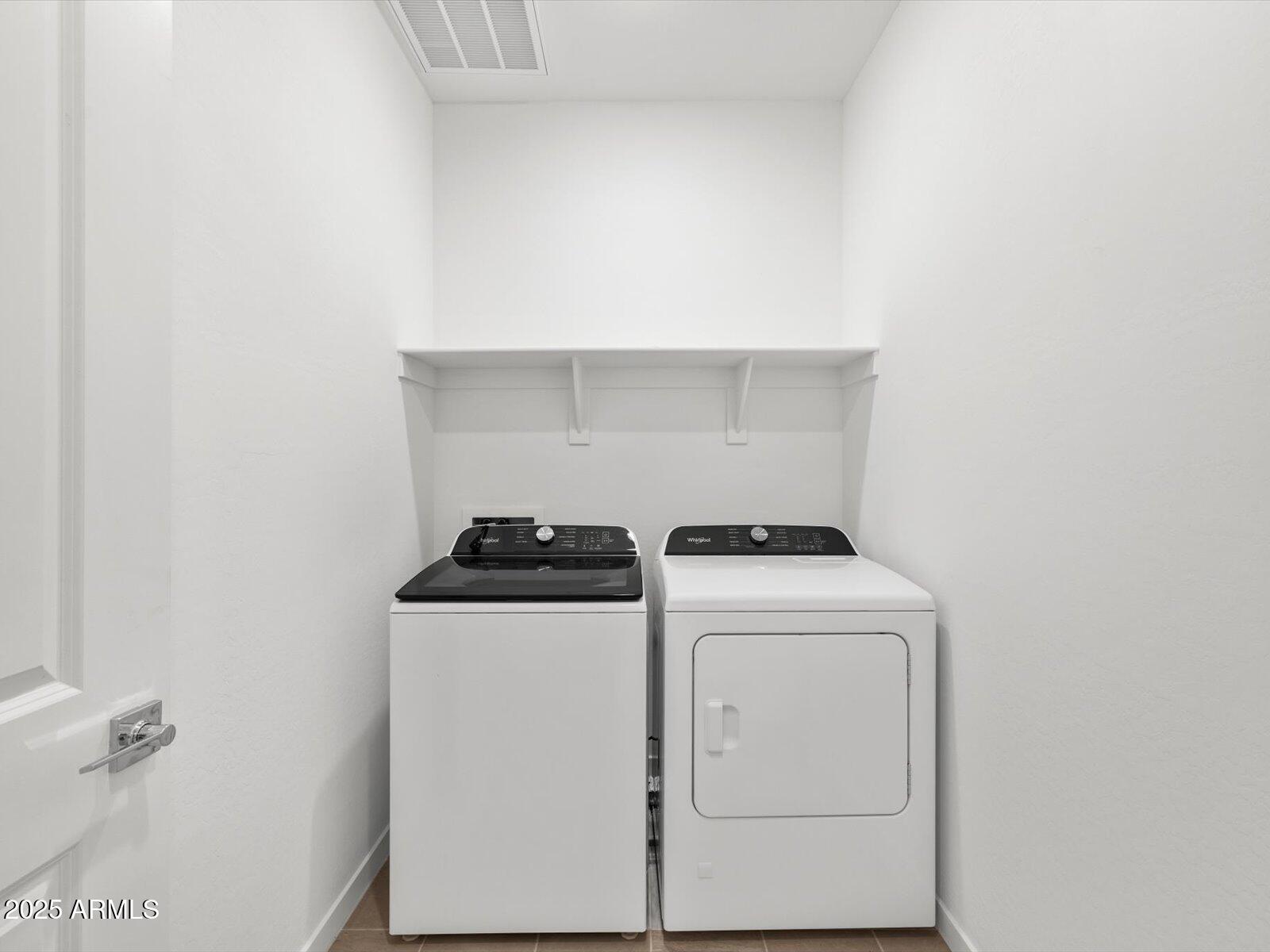 2415 Grenache Road San Tan Valley, AZ 85143 - Photo 6 of 75 06-IMG_0019