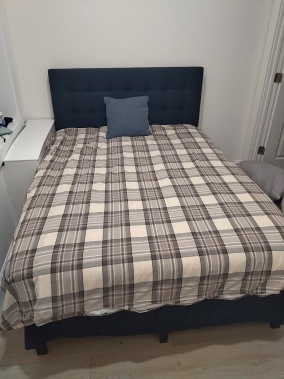 31 Irving Street, Unit 4 Boston, MA 02114 - Photo 10 of 15