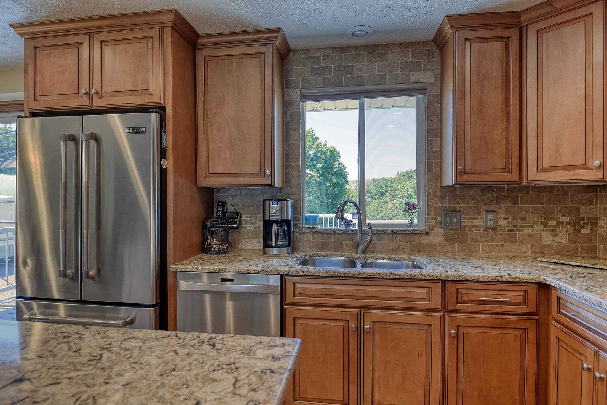 25523 East River Road Otis Orchards, WA 99027 - Photo 6 of 29 Gallery Image 6