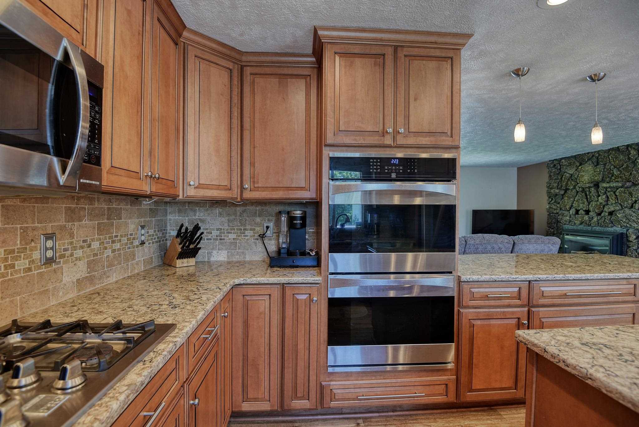 25523 East River Road Otis Orchards, WA 99027 - Photo 7 of 29 Gallery Image 7