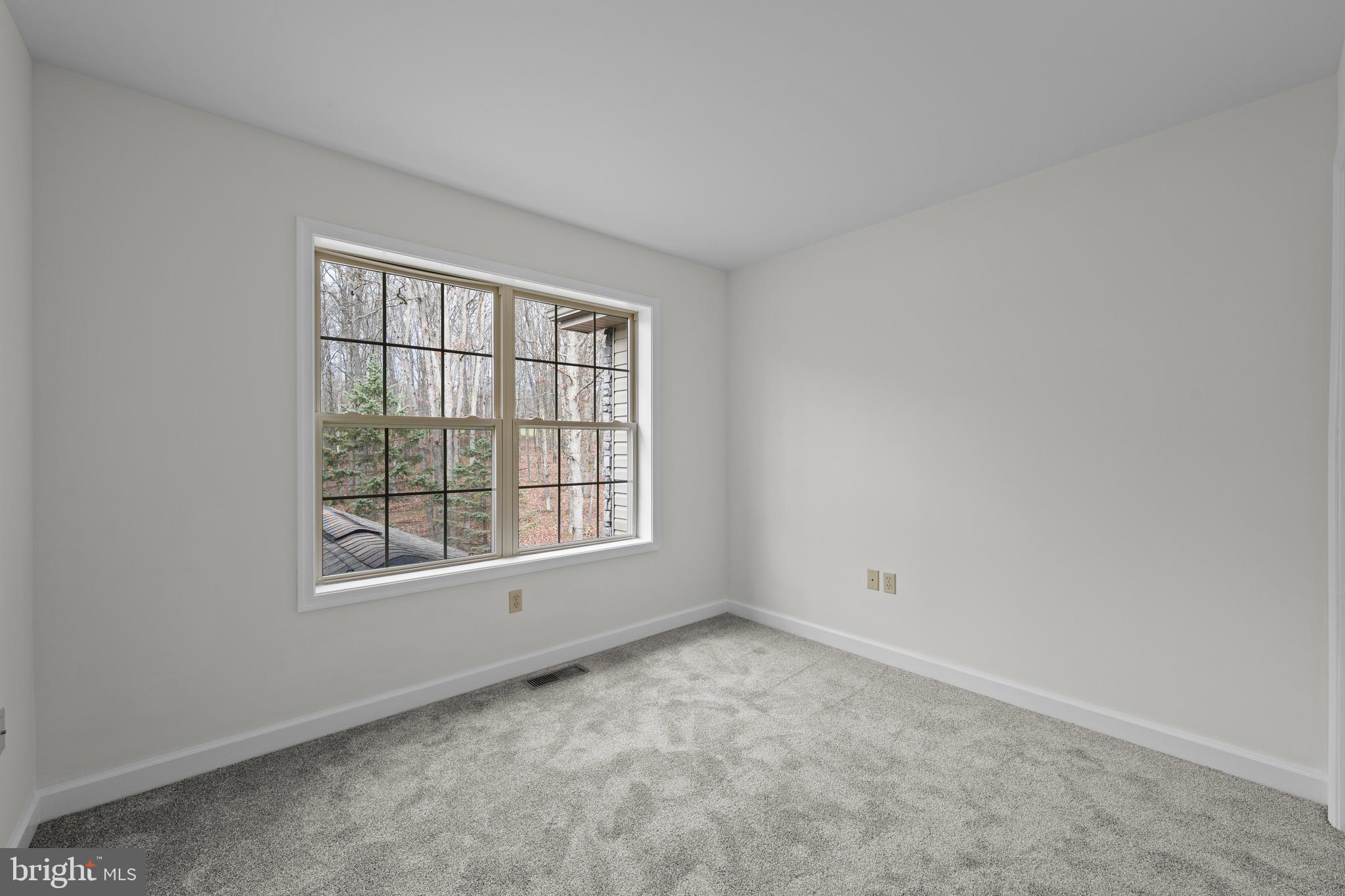 2 Pinewood Circle Hazleton, PA 18202 - Photo 32 of 35