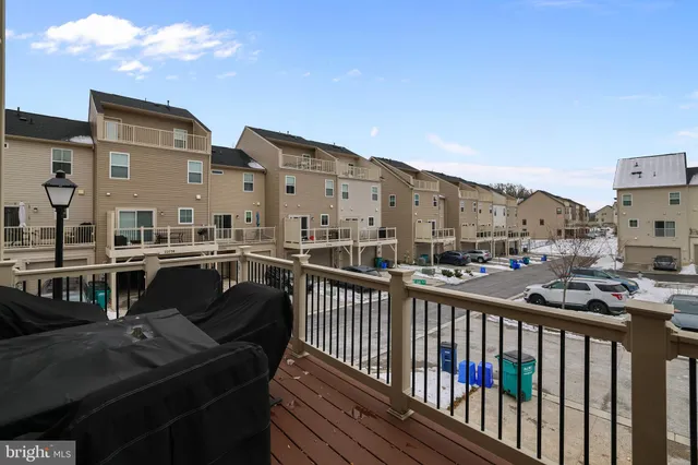 $3,400 | 865 Weald Way, Clarksburg, MD 20871