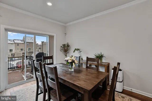 $3,400 | 865 Weald Way, Clarksburg, MD 20871