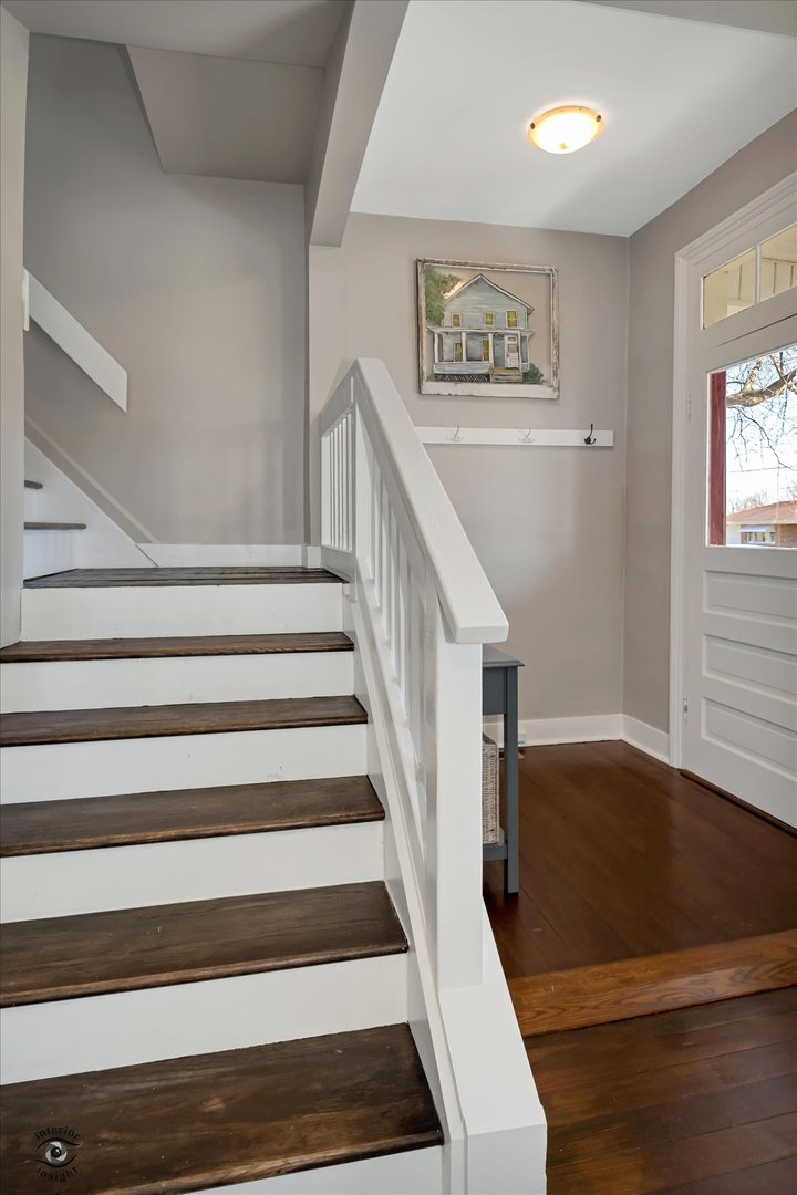 714 Gould Street Beecher, IL 60401 - Photo 9 of 29 a view of entryway