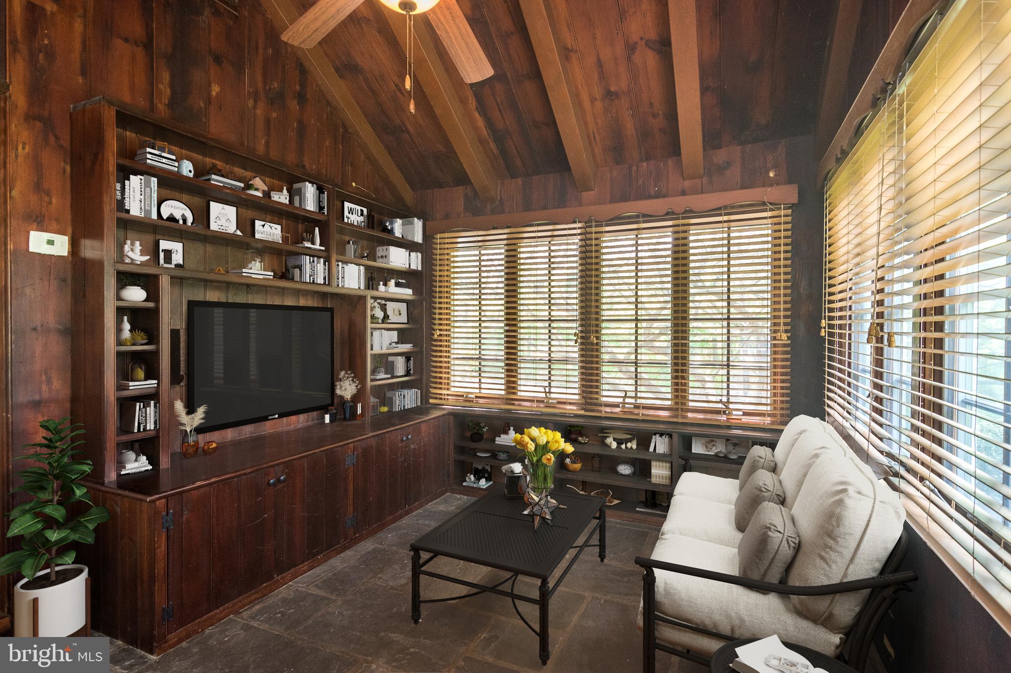 Sunroom  main house w wired 5.1 AV Surround sound