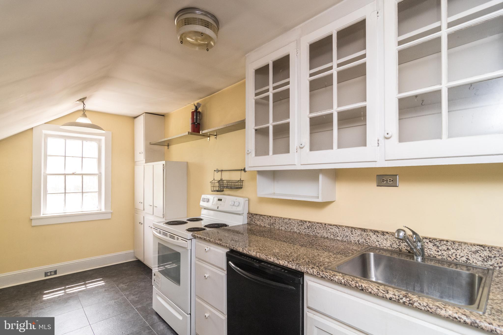 4280 New Hope Road New Hope, PA 18938 - Photo 53 of 75 Carriage home kitchen
