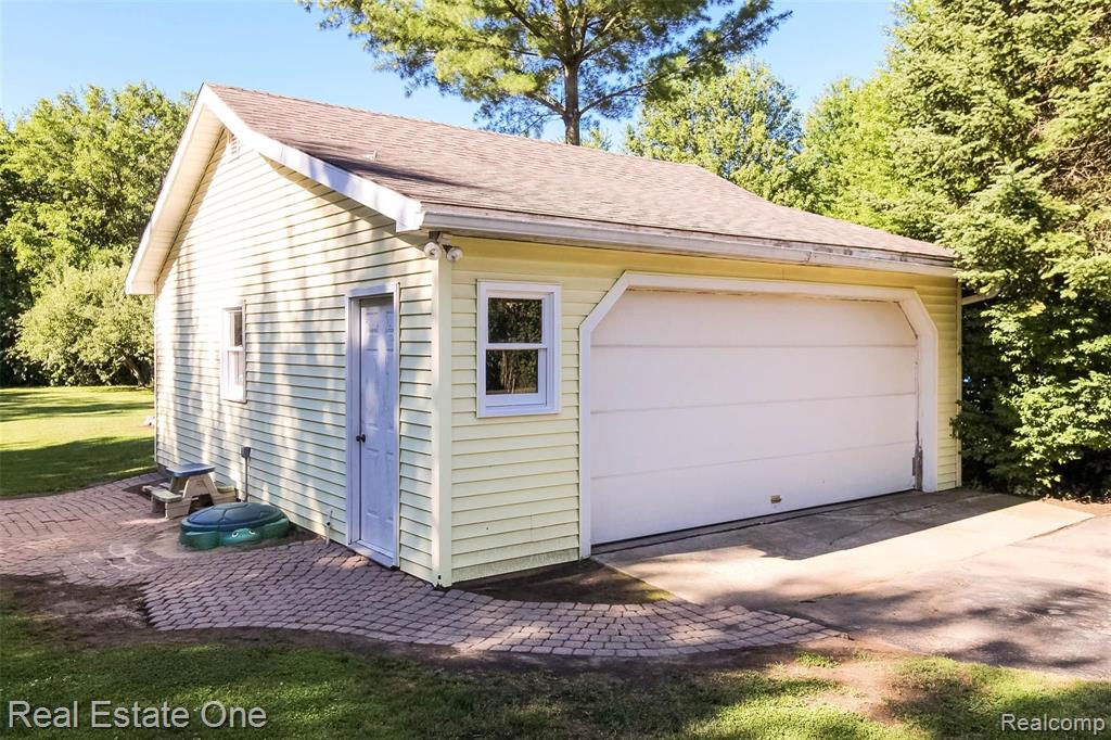 475 Grace Avenue Rochester Hills, MI 48307 - Photo 41 of 58