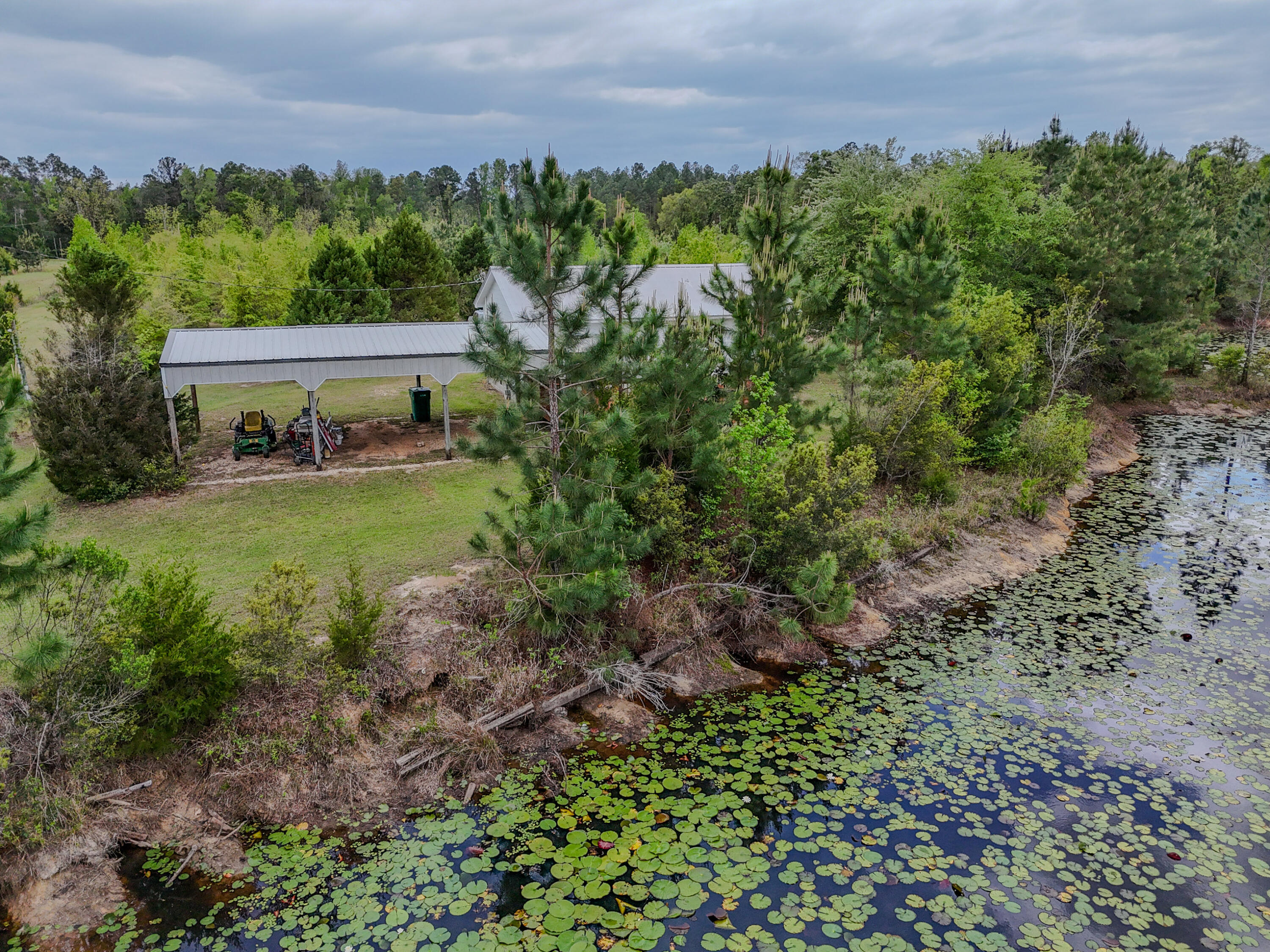 2328 Pioneer Road Chipley, FL 32428 - Photo 5 of 46 DJI_20260408141733_0100_D