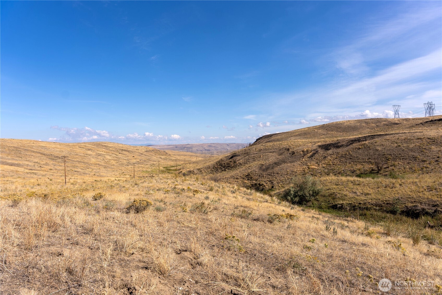 61 Dyer Hill Road Northeast Mansfield, WA 98830 - Photo 25 of 27 a view of ocean view with beach