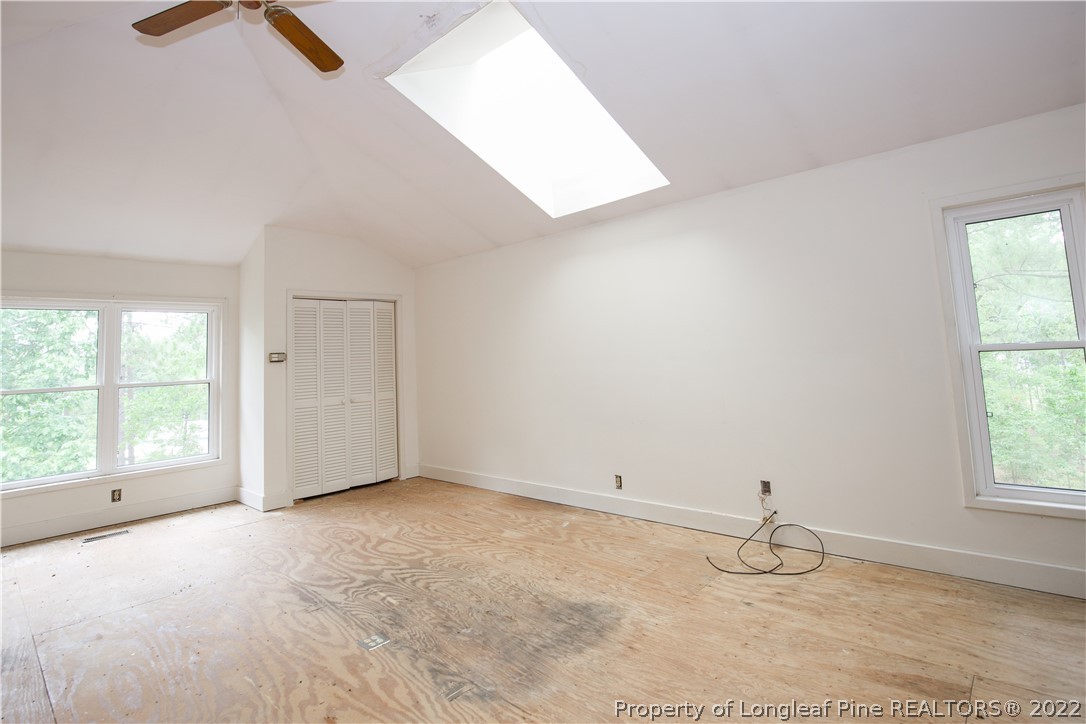 453 Heritage Farm Road Carthage, NC 28327 - Photo 27 of 50 an empty room with windows