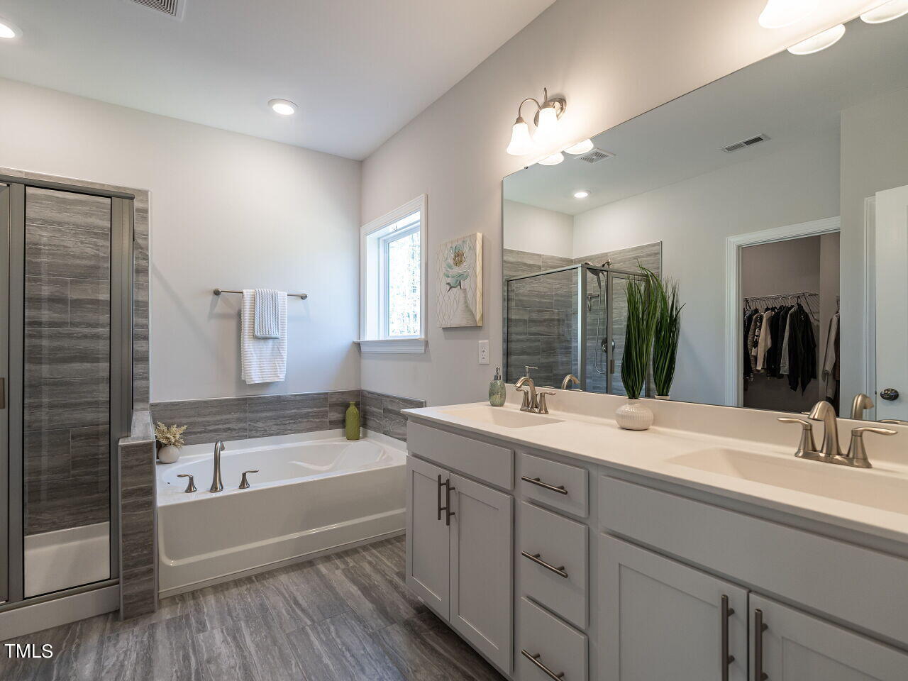 3289 Douglas Fir Road Raleigh, NC 27616 - Photo 24 of 39 024-1280x960-primary-bath
