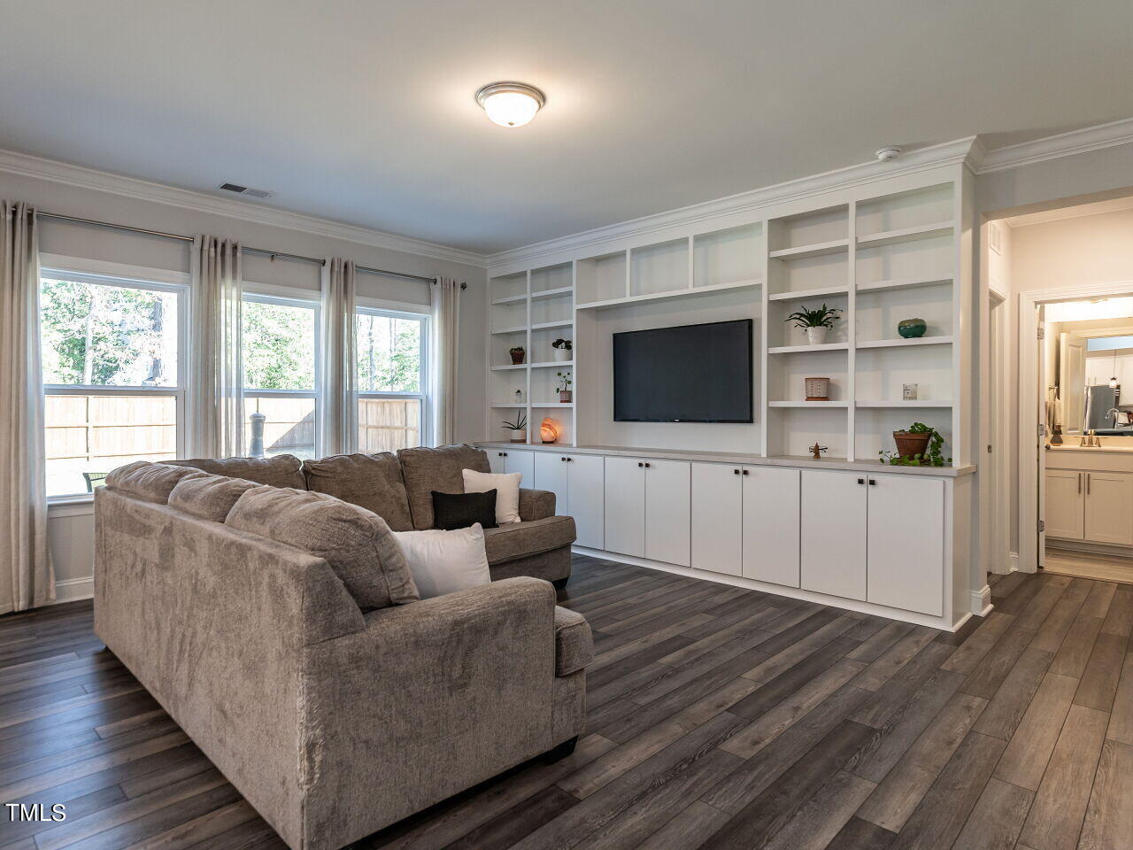 3289 Douglas Fir Road Raleigh, NC 27616 - Photo 7 of 39 007-1280x960-family-room