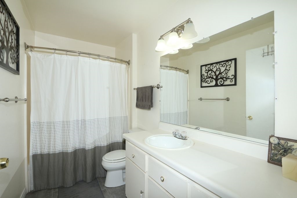 6151 Rancho Mission Road, Unit 106 San Diego, CA 92108 - Photo 12 of 21