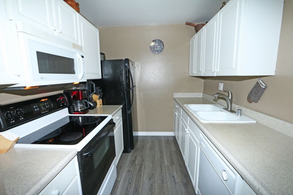 6151 Rancho Mission Road, Unit 106 San Diego, CA 92108 - Photo 9 of 21