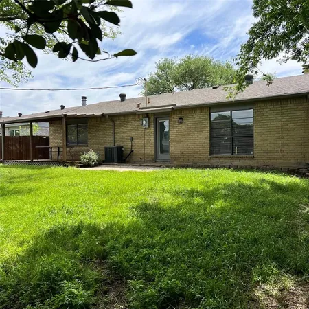 $2,000 | 713 Leading Lane, Allen, TX 75002