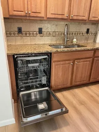 $2,000 | 713 Leading Lane, Allen, TX 75002