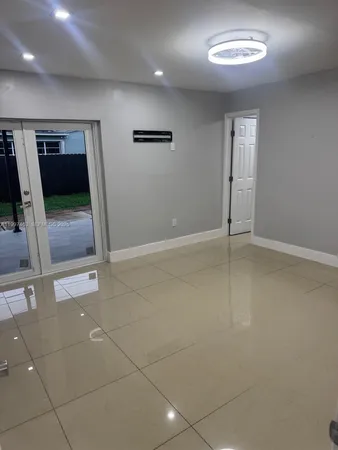 $3,500 | 7541 Miramar Parkway, Miramar, FL 33023