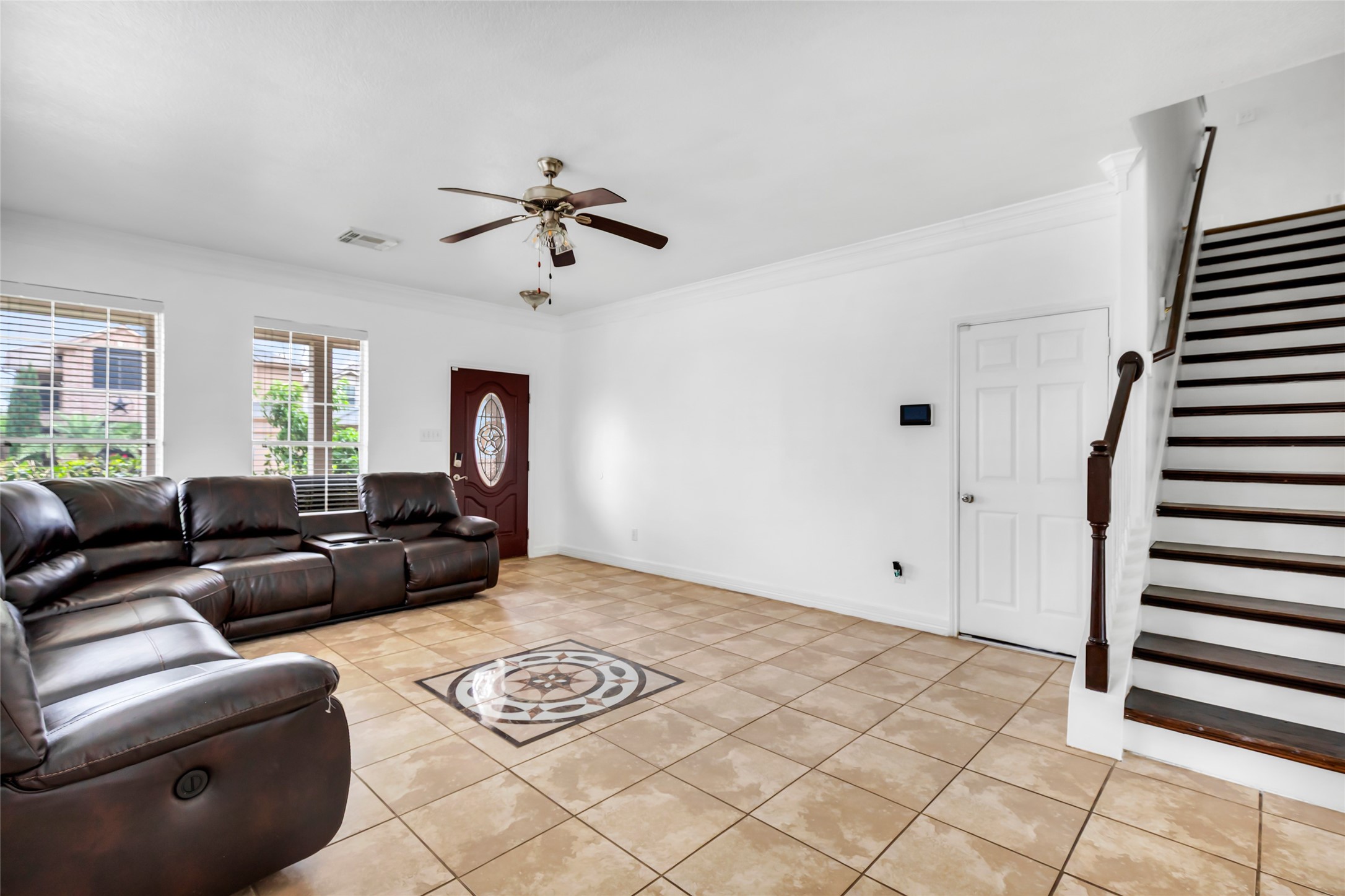 15835 Flagstone Walk Way Houston, TX 77049 - Photo 6 of 28