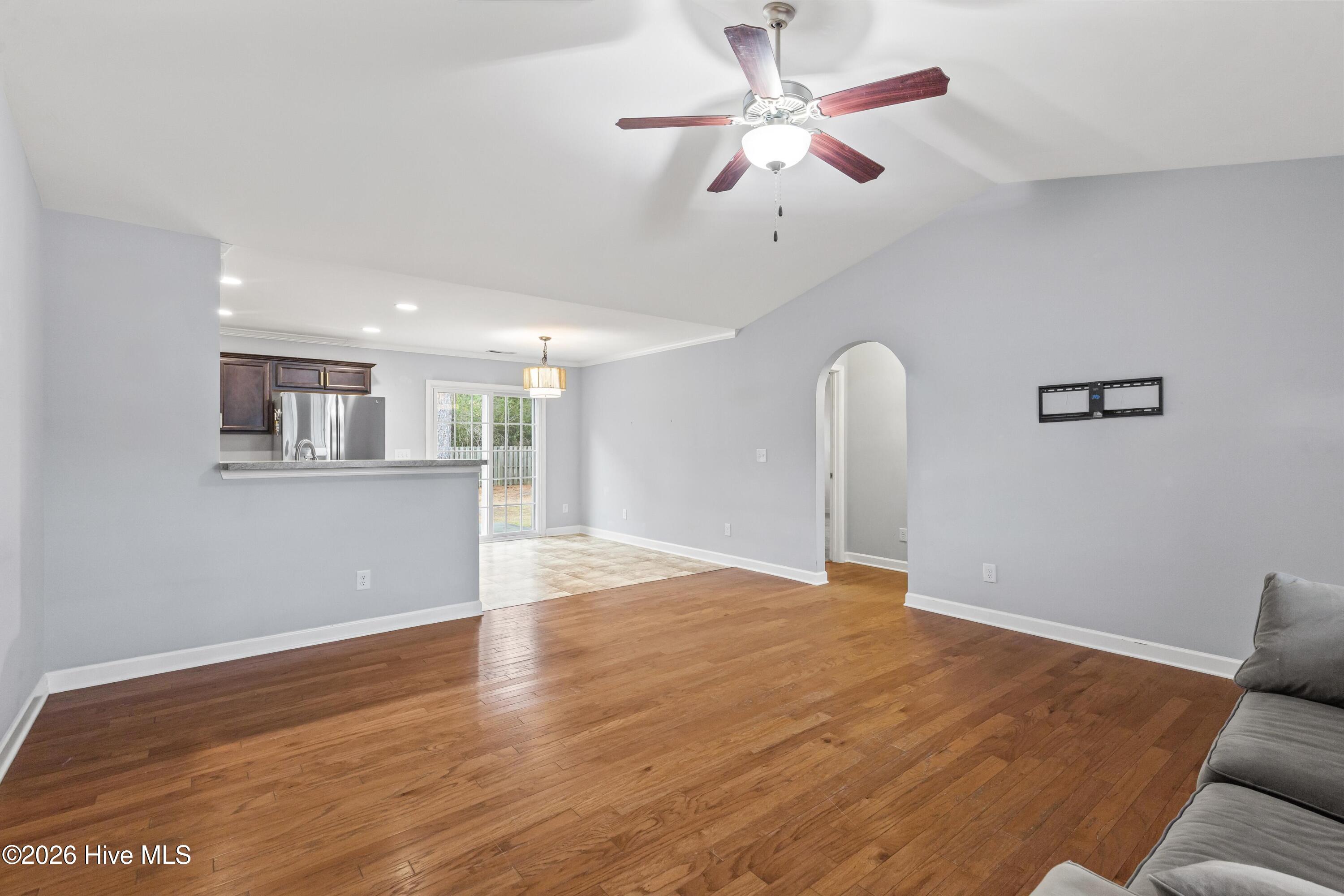 408 Ridgeway Drive Sneads Ferry, NC 28460 - Photo 5 of 29 beyc69a0724b0f8b8