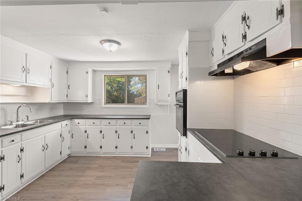 1006 Hasty School Road Thomasville, NC 27360 - Photo 14 of 24