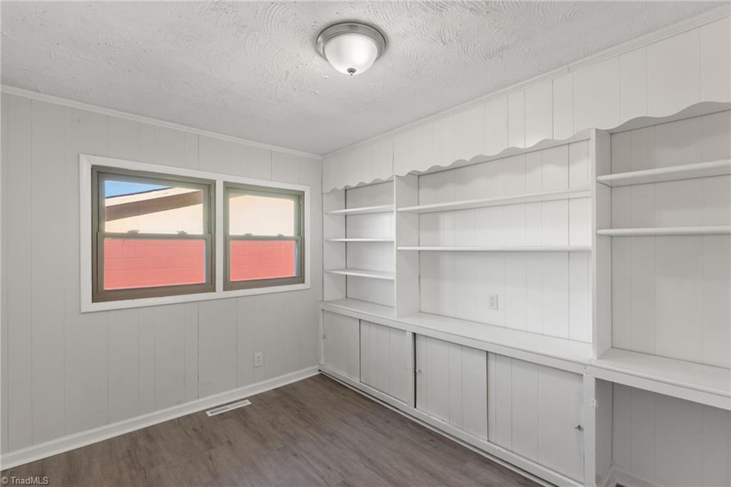 1006 Hasty School Road Thomasville, NC 27360 - Photo 17 of 24