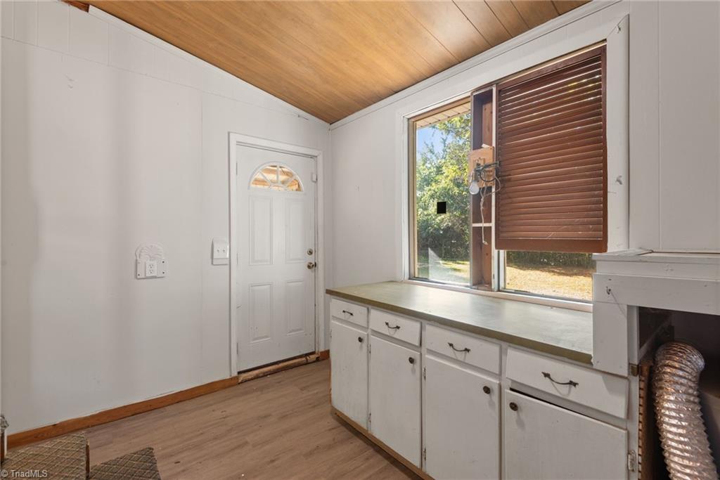 1006 Hasty School Road Thomasville, NC 27360 - Photo 19 of 24