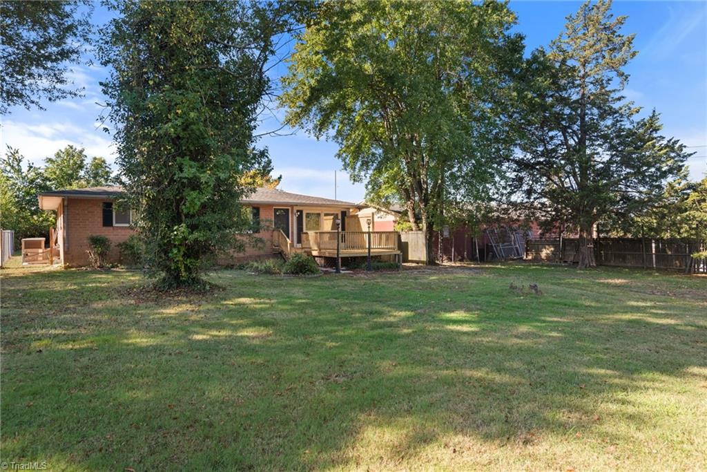 1006 Hasty School Road Thomasville, NC 27360 - Photo 3 of 24