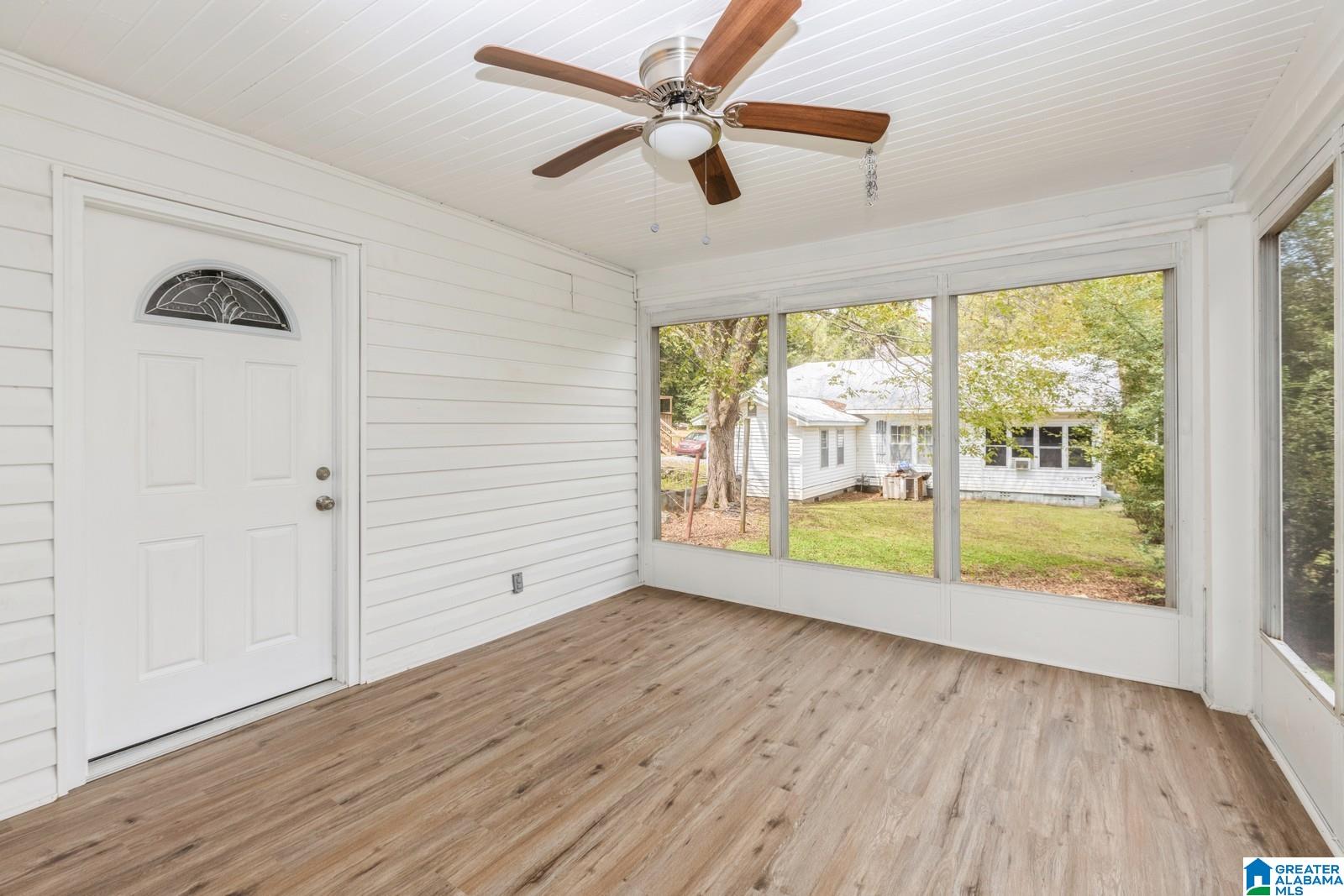 150 Hillcrest Road Sylacauga, AL 35150 - Photo 2 of 15